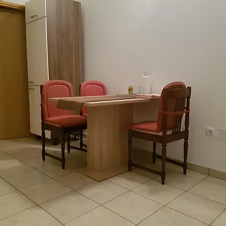 Maja * Πόρετς
